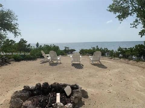 88500 Overseas Hwy #205 Tavernier, FL 33070