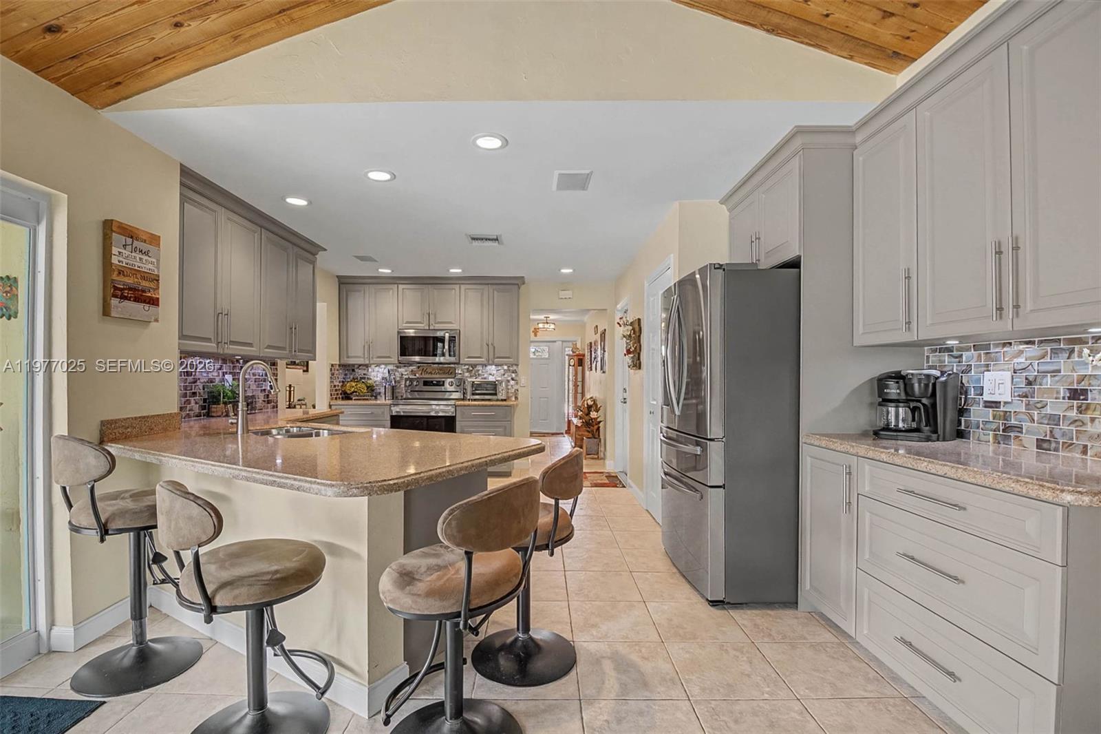 2694 SW 14th Dr Deerfield Beach, FL 33442