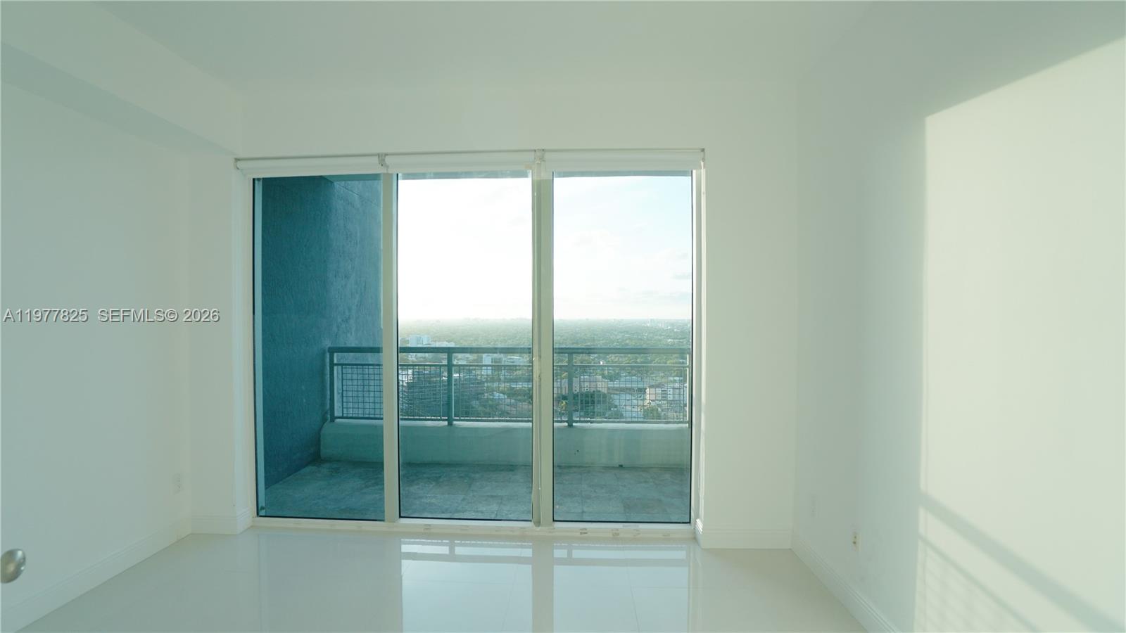 image Infinity at Brickell12