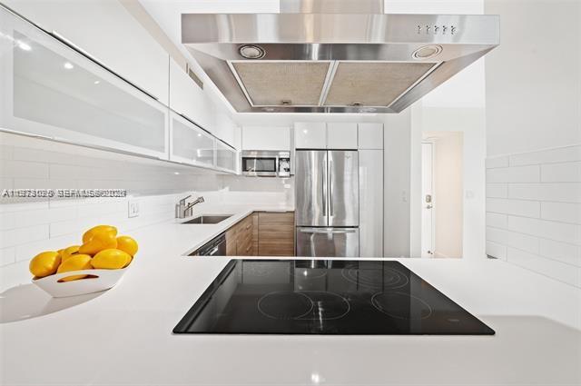 image Arlen House East9