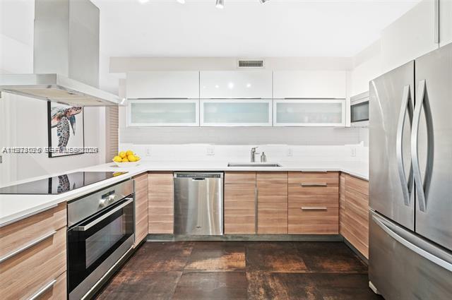 image Arlen House East10