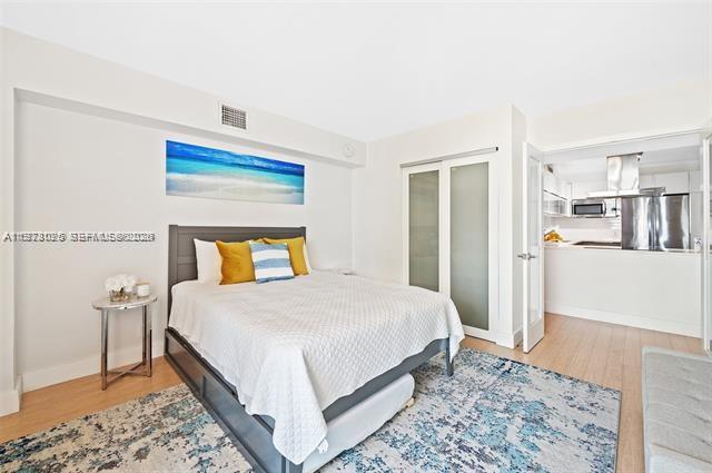 image Arlen House East22