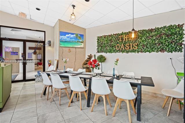 image Arlen House East26