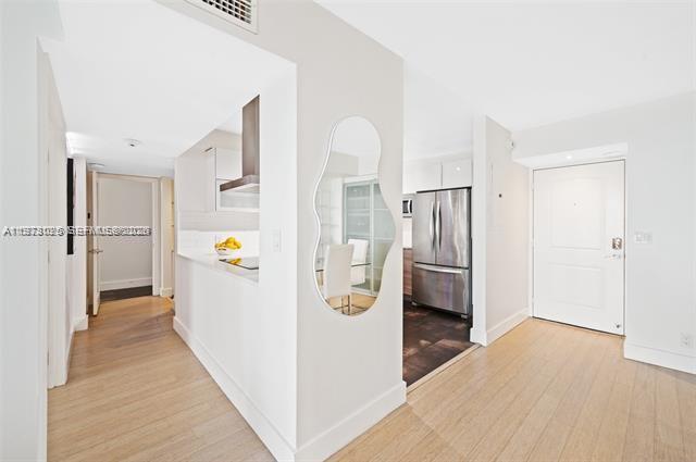 image Arlen House East8