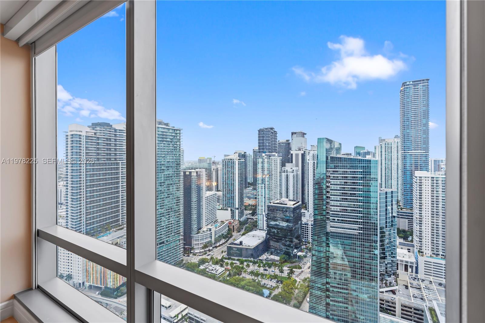 1425 Brickell Ave #44D Miami, FL 33131