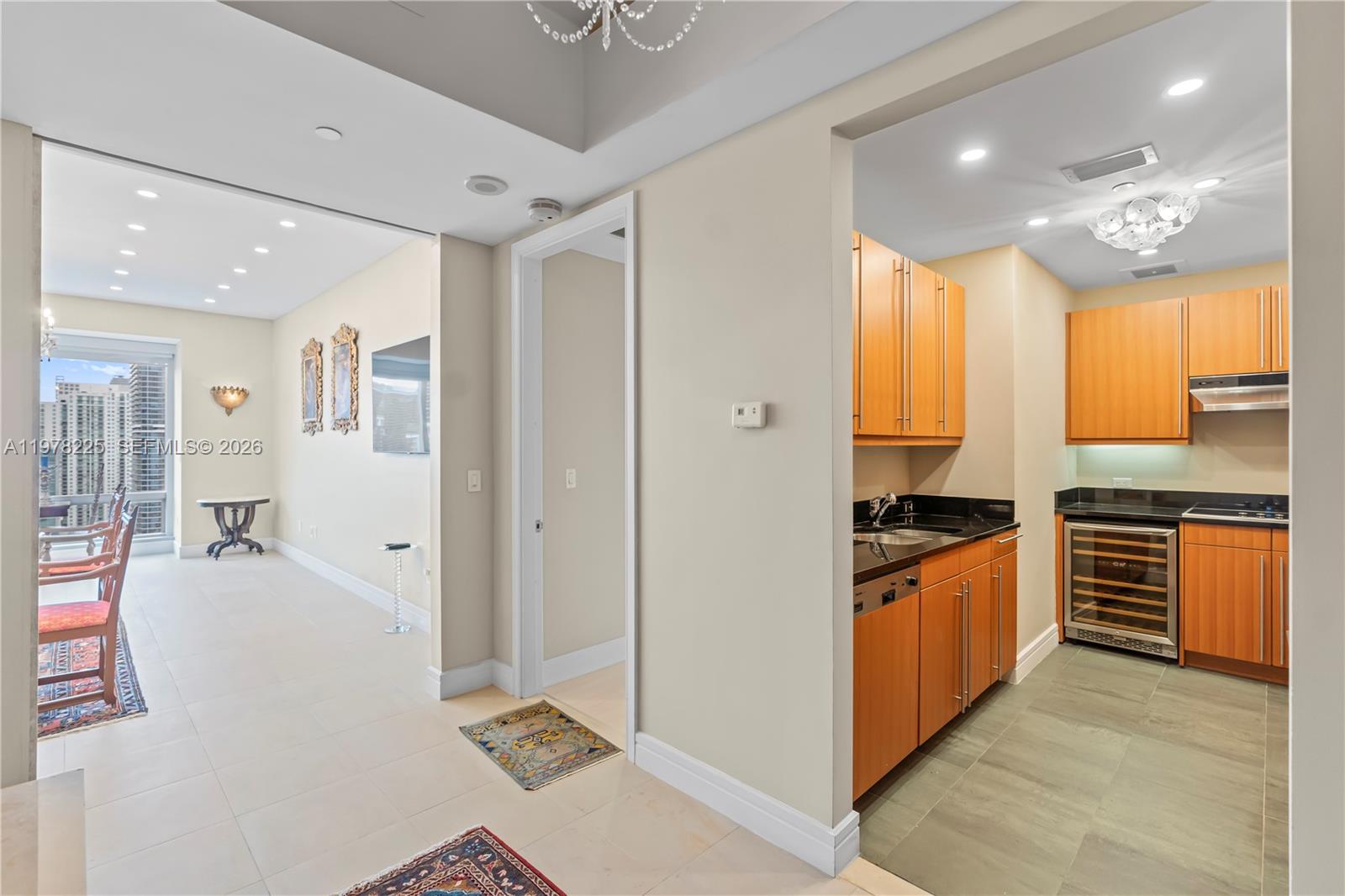 1425 Brickell Ave #44D Miami, FL 33131