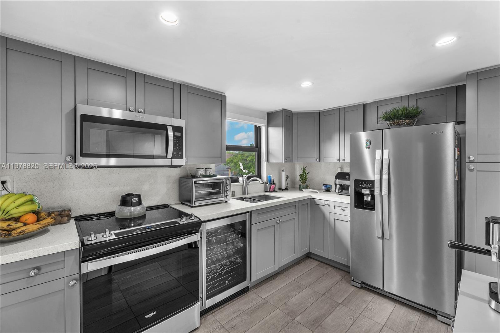 20841 San Simeon Way #205 Miami, FL 33179