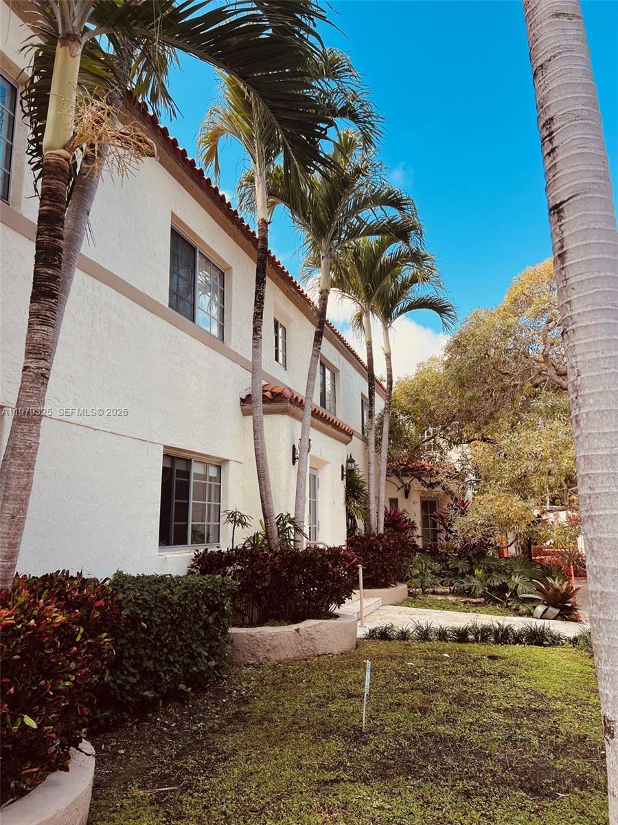 1500 Pennsylvania Ave #9A Miami Beach, FL 33139