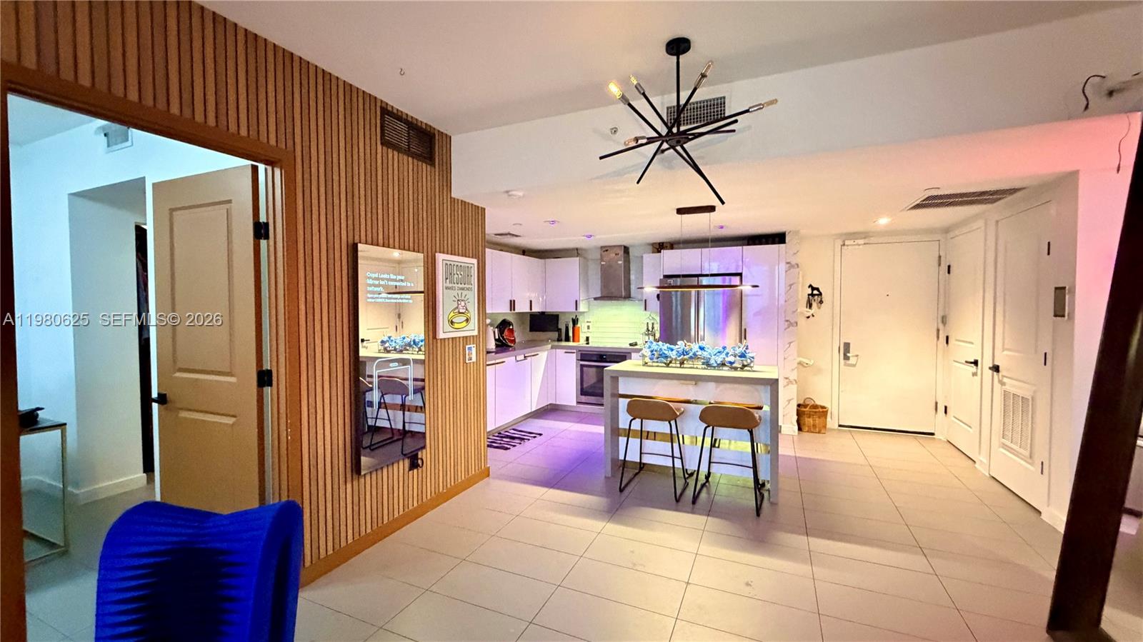 1600 NE 1st Ave #2009 Miami, FL 33132