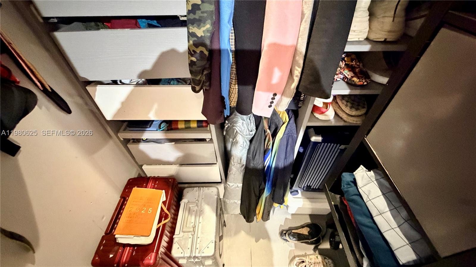 1600 NE 1st Ave #2009 Miami, FL 33132