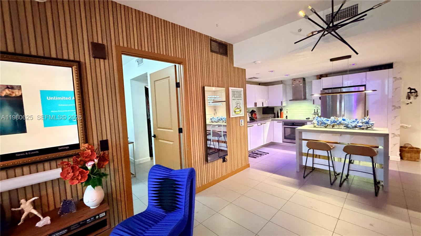 1600 NE 1st Ave #2009 Miami, FL 33132