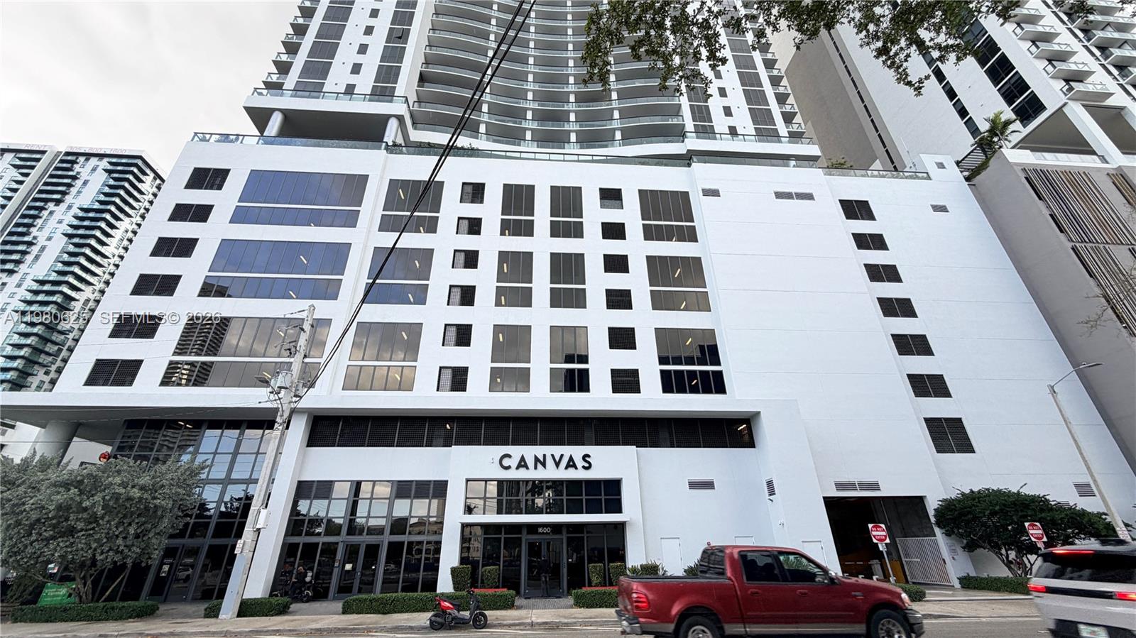 1600 NE 1st Ave #2009 Miami, FL 33132