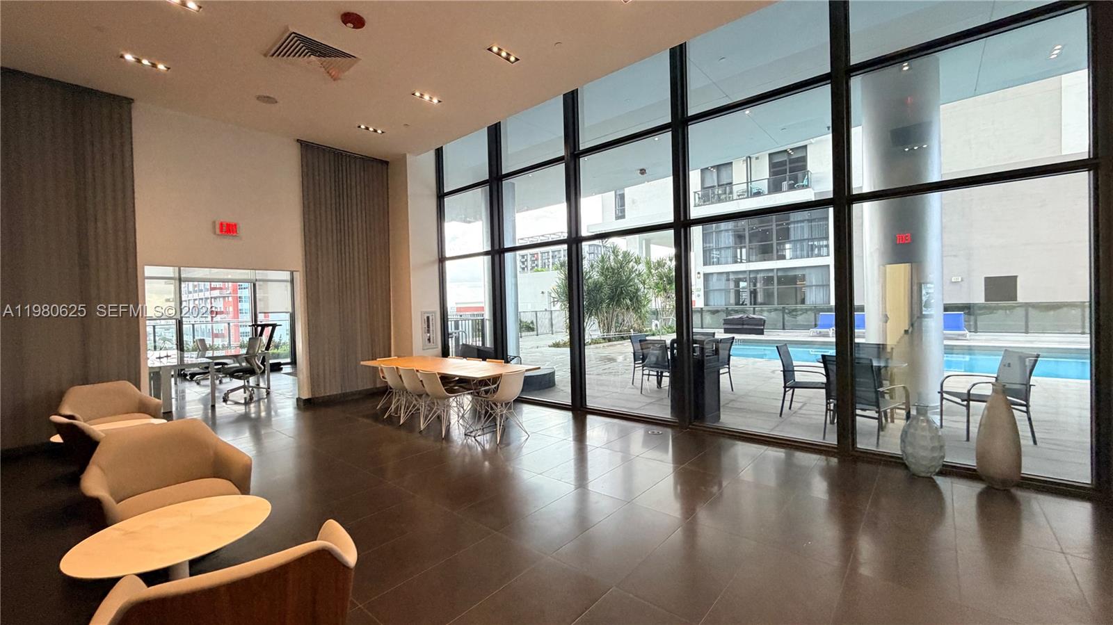 1600 NE 1st Ave #2009 Miami, FL 33132