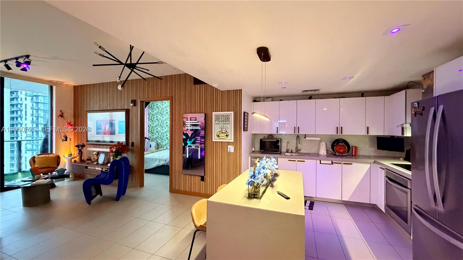 1600 NE 1st Ave #2009 Miami, FL 33132