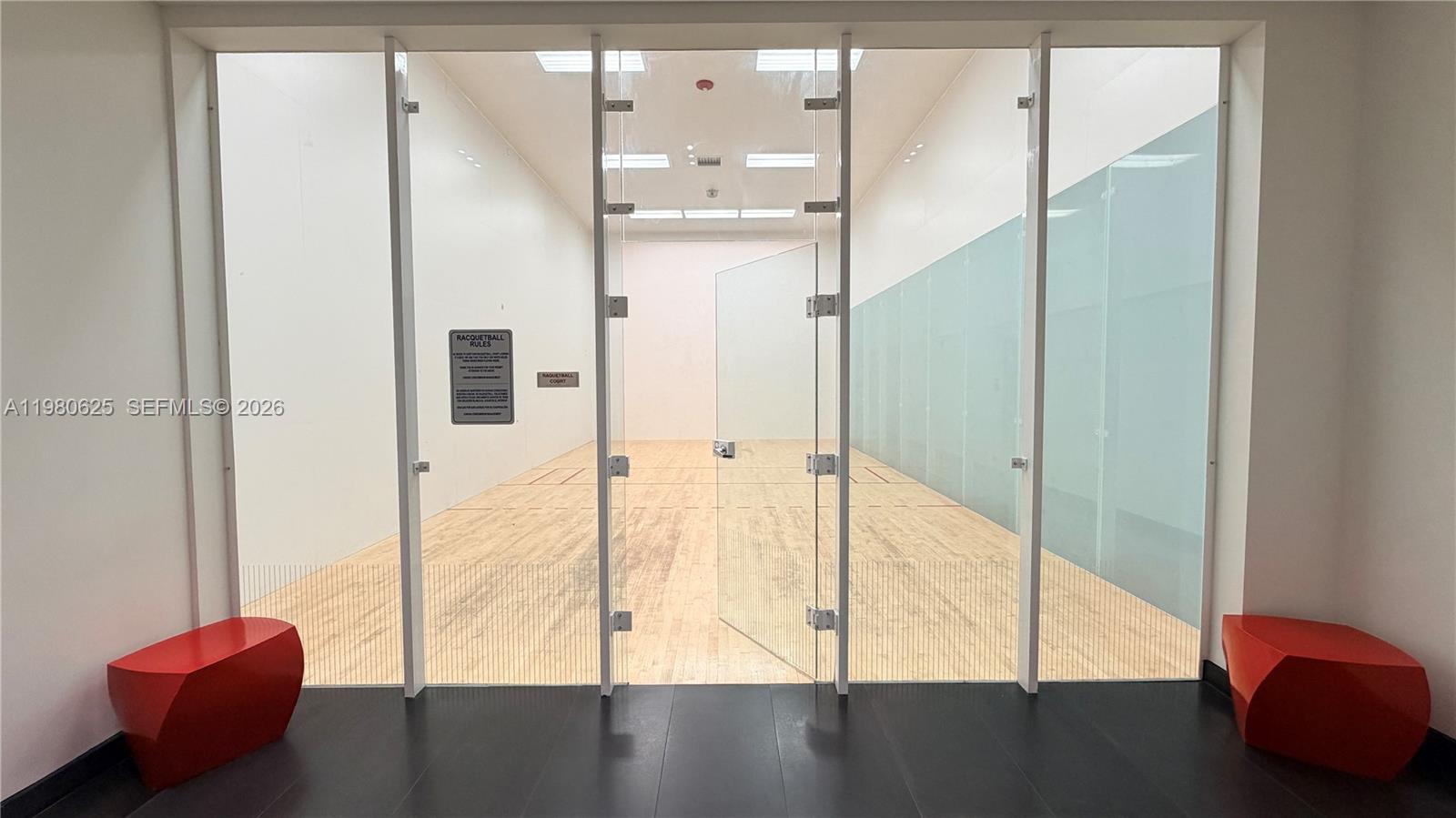 1600 NE 1st Ave #2009 Miami, FL 33132