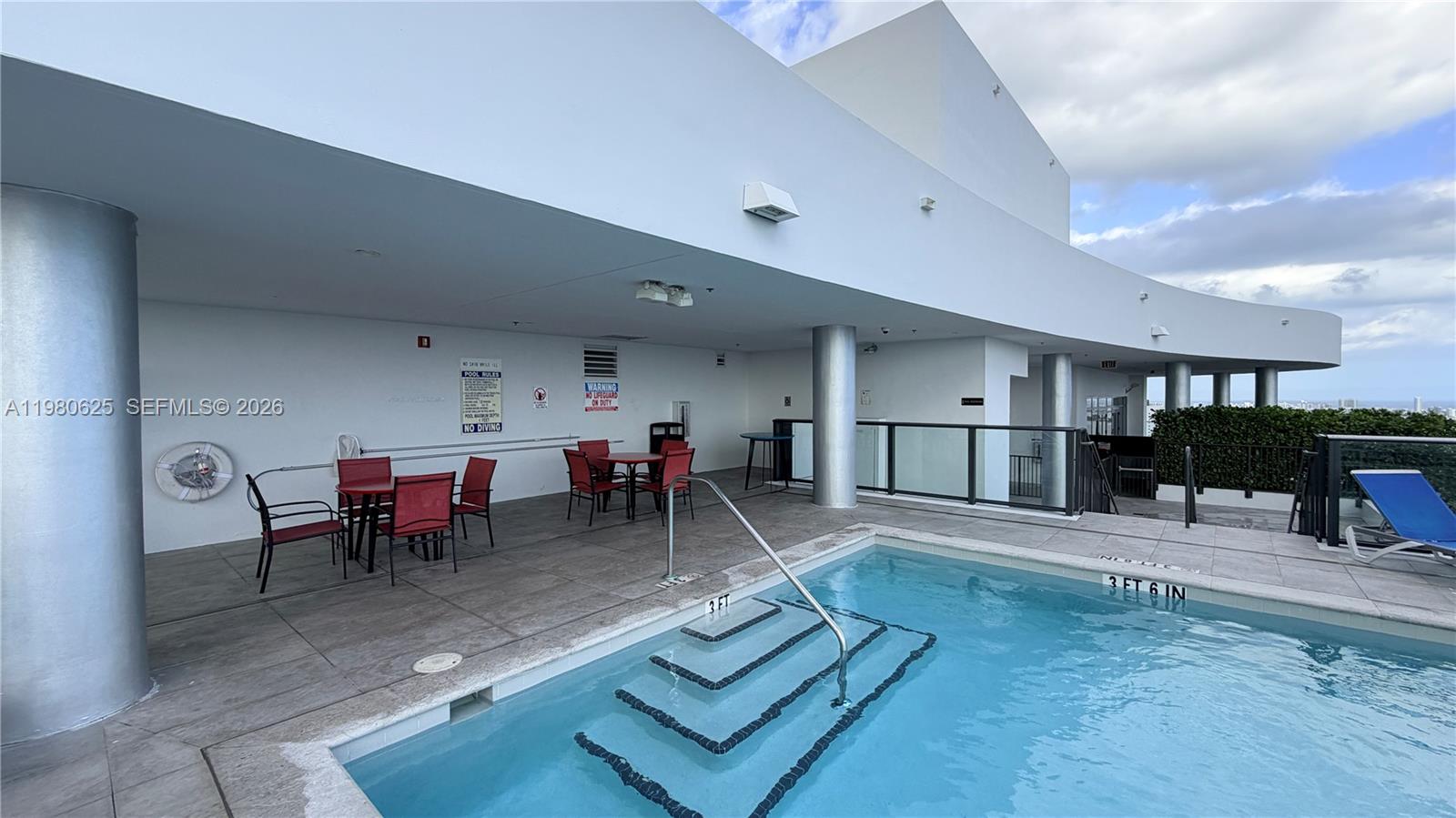 1600 NE 1st Ave #2009 Miami, FL 33132