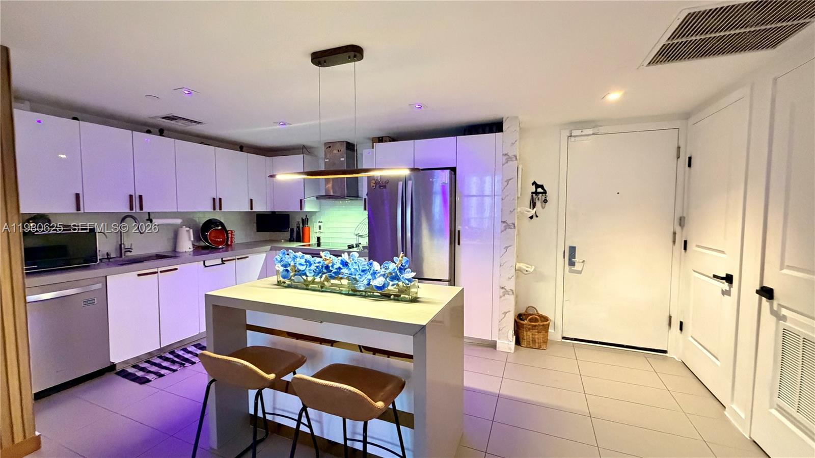 1600 NE 1st Ave #2009 Miami, FL 33132