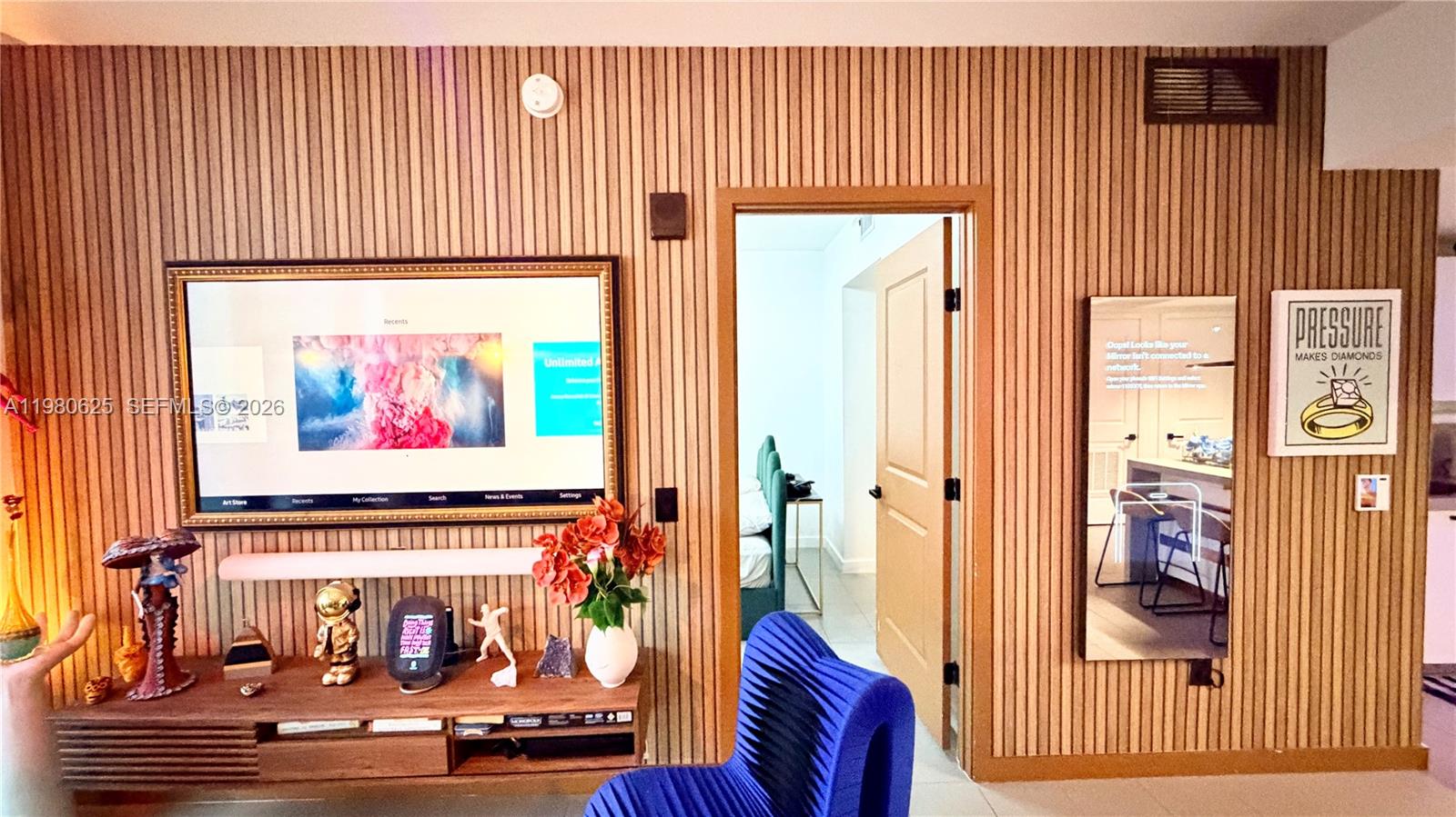 1600 NE 1st Ave #2009 Miami, FL 33132