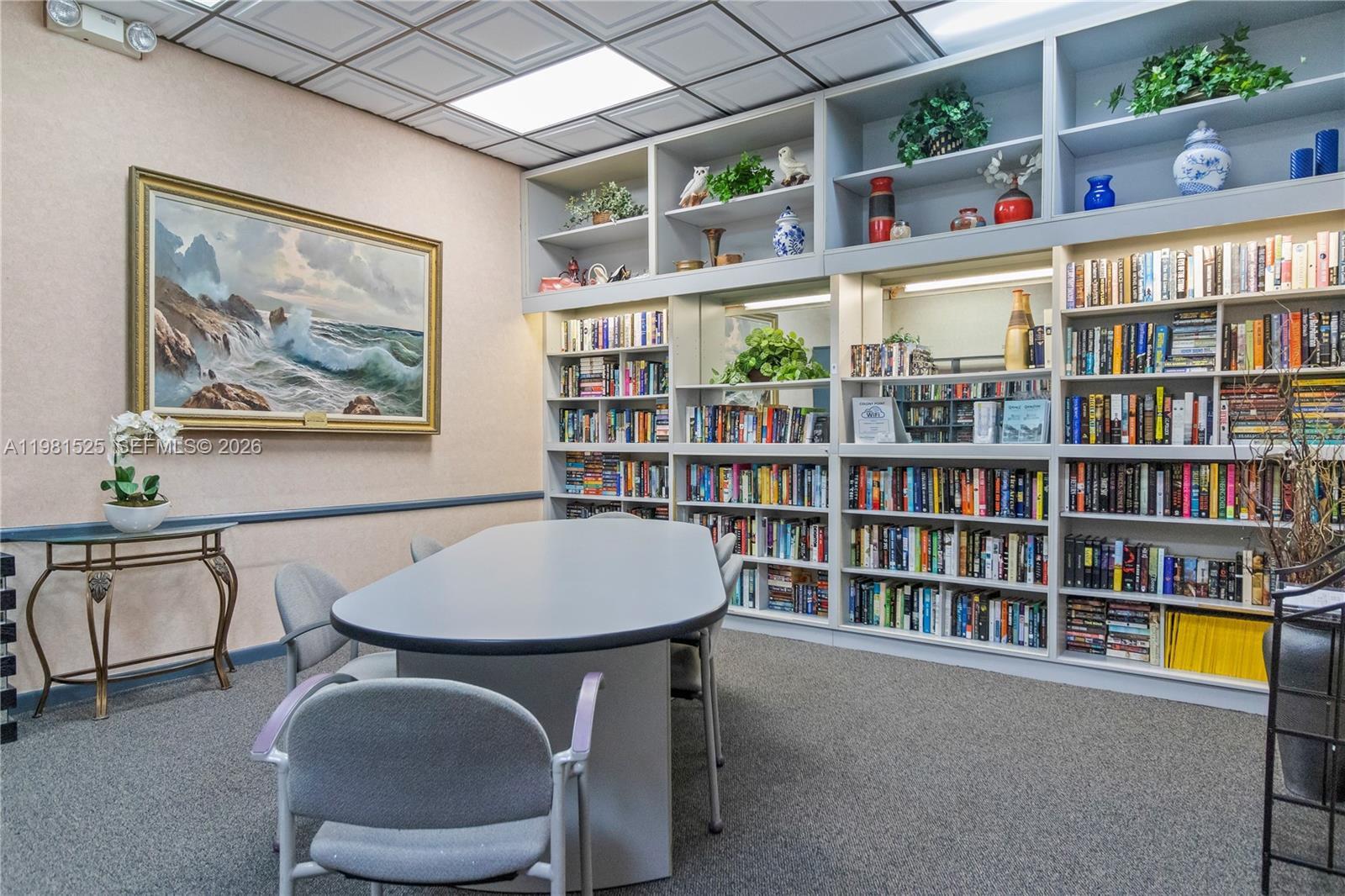 1100 Colony Pt Cir #201 Pembroke Pines, FL 33026