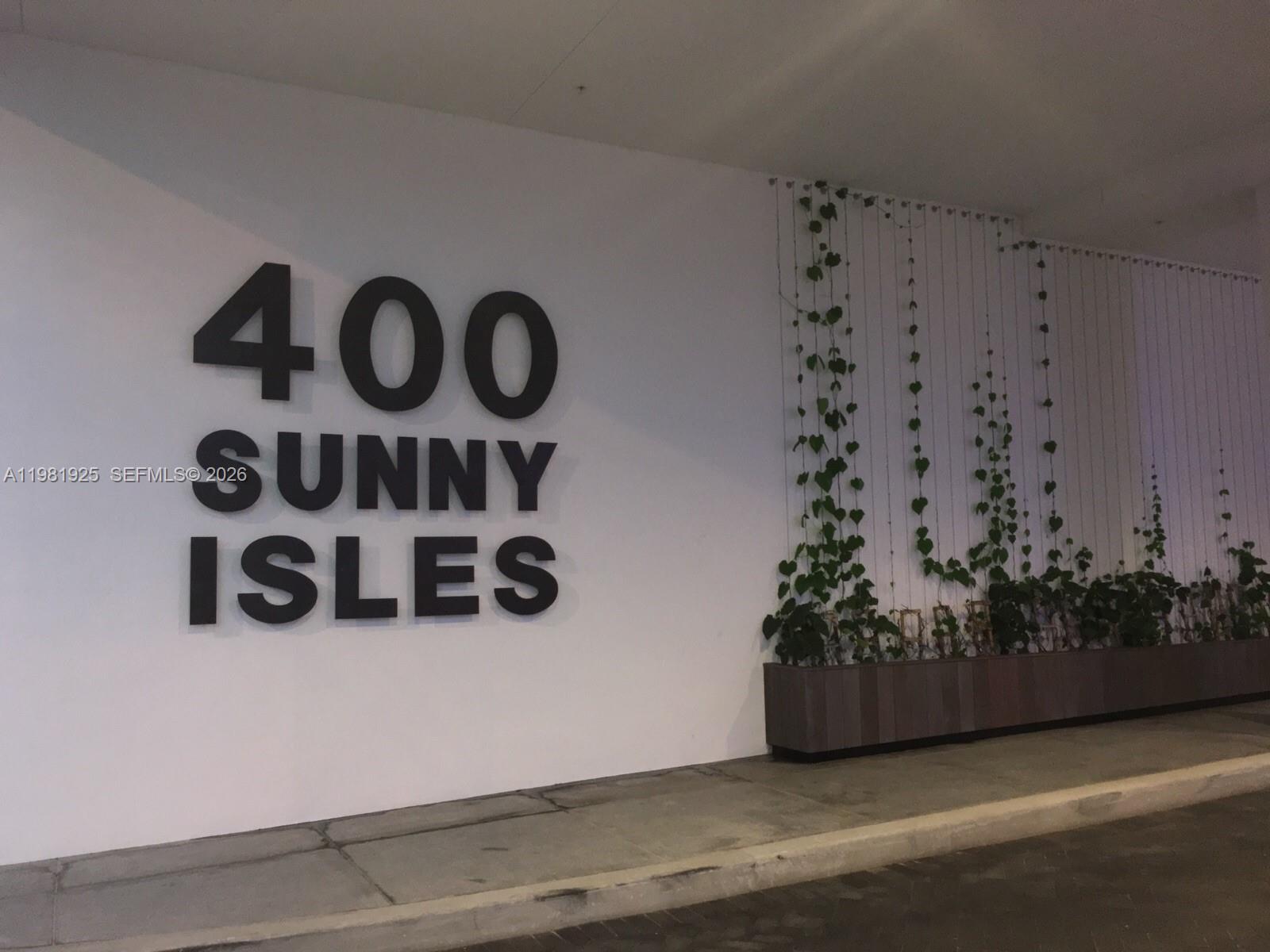 image 400 Sunny Isles3