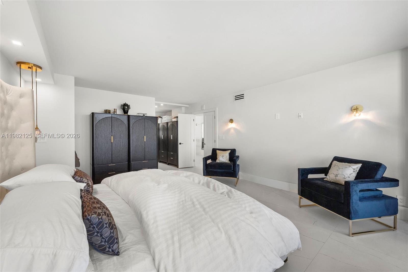 4300 N Ocean Blvd #15D Fort Lauderdale, FL 33308