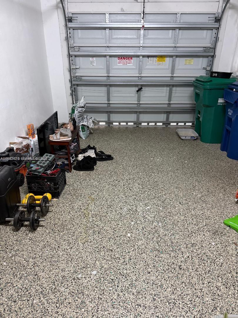 424 NE 194th Ter Miami, FL 33179