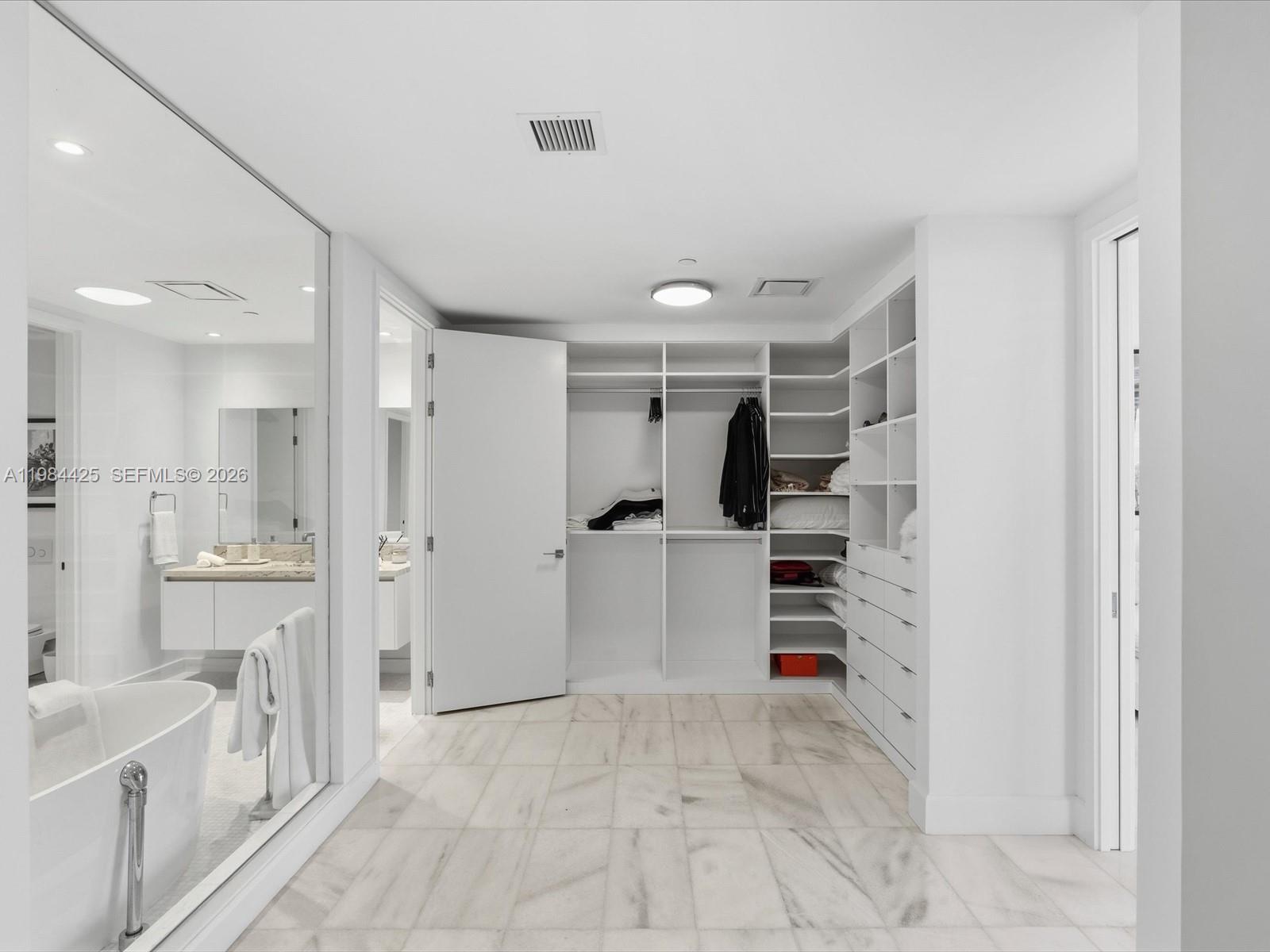 700 NE 26th Ter #4203 Miami, FL 33137