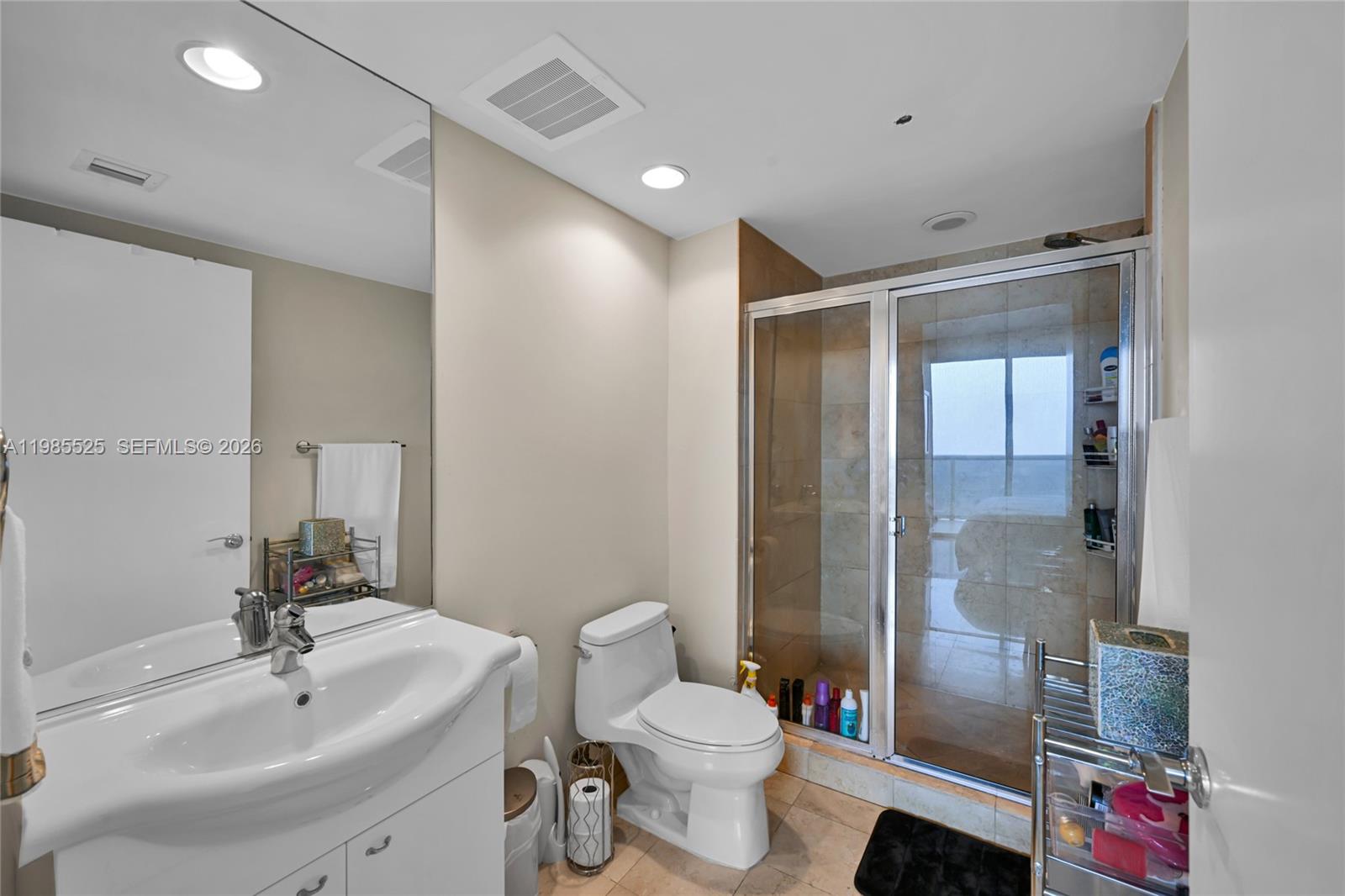 1800 S Ocean Dr #3908 Hallandale Beach, FL 33009