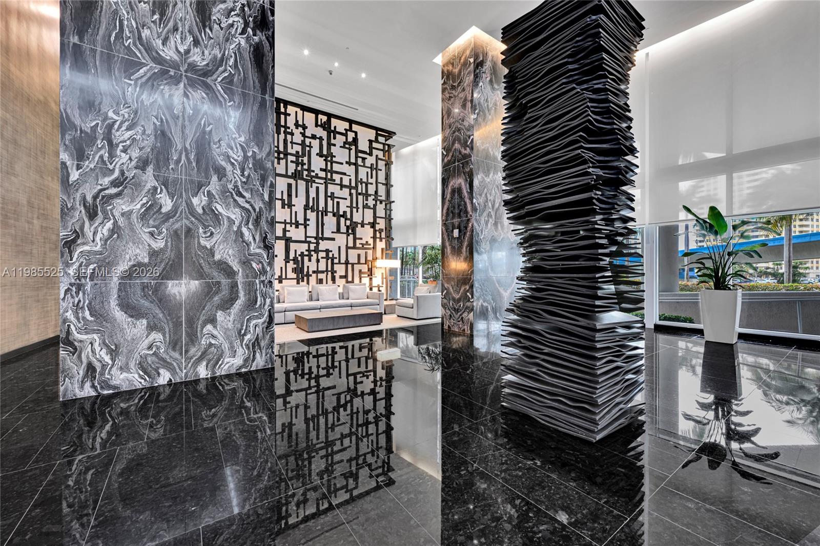 1800 S Ocean Dr #3908 Hallandale Beach, FL 33009