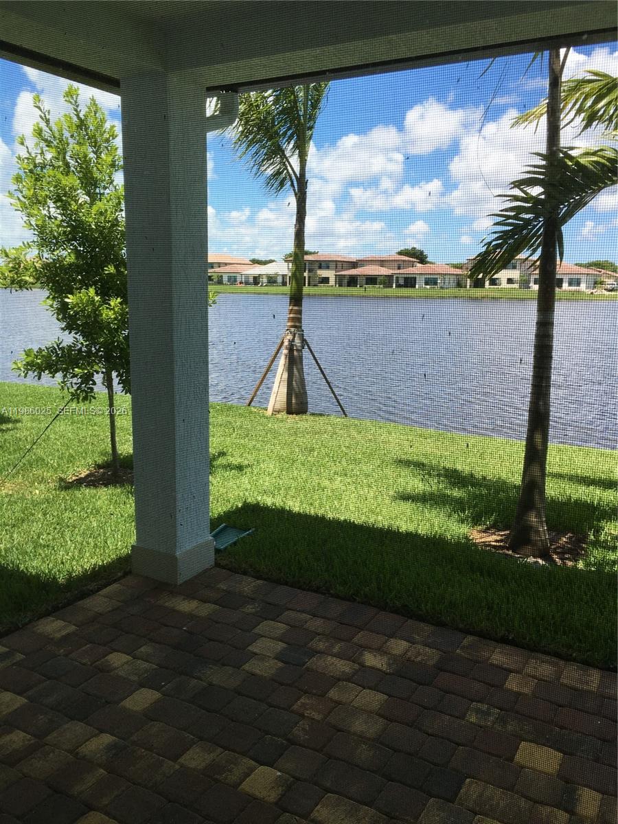 1501 SW 113th Ave #1501 Pembroke Pines, FL 33025