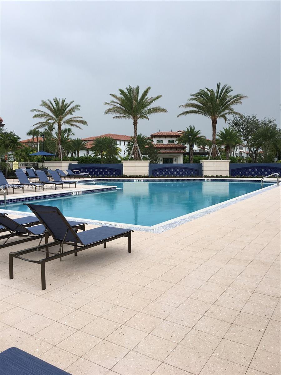 1501 SW 113th Ave #1501 Pembroke Pines, FL 33025