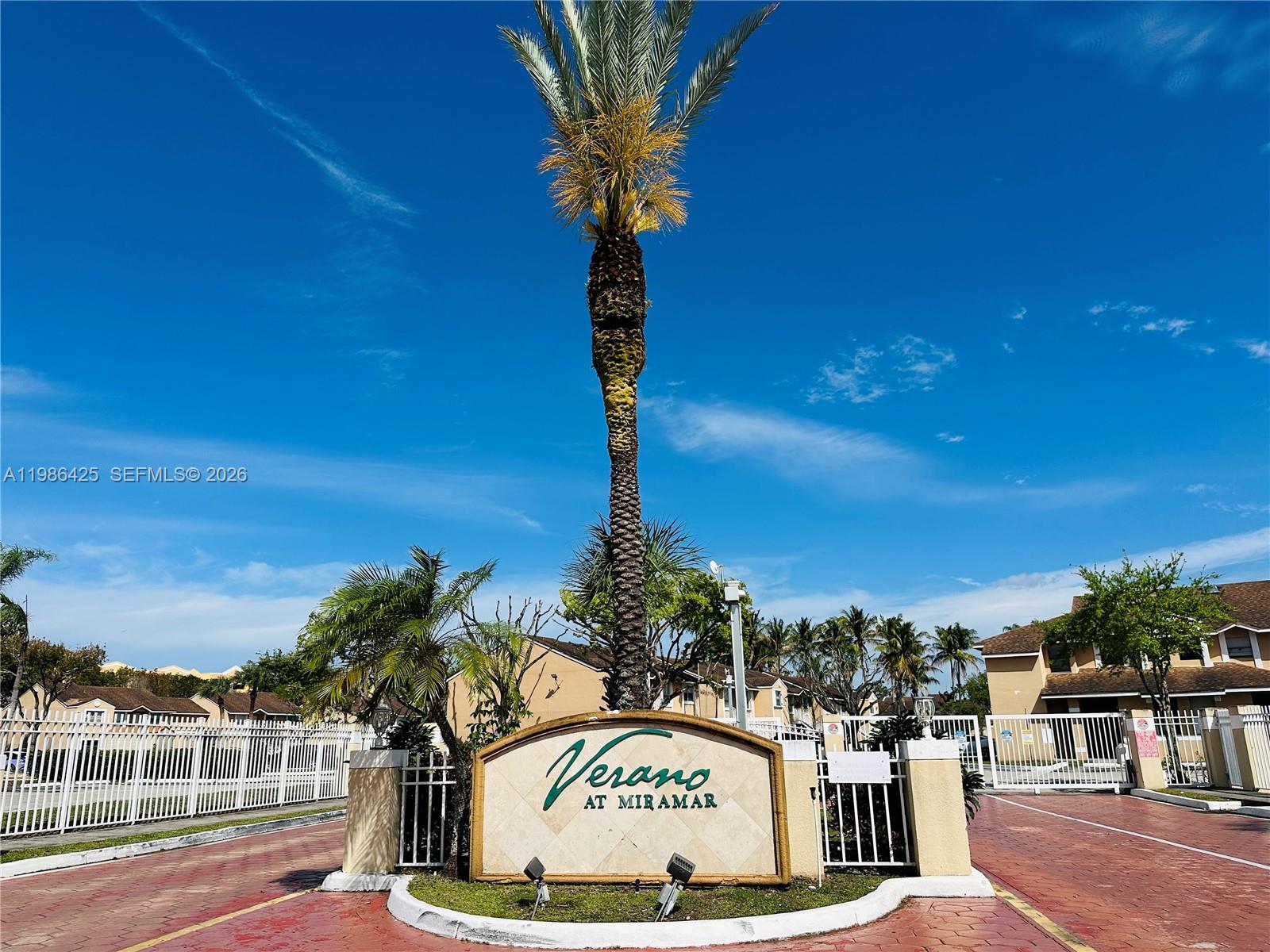 8102 SW 21st Ct #8102