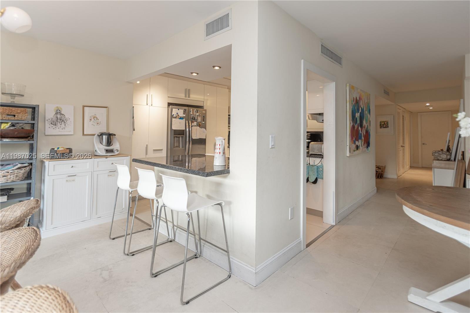 155 Ocean Ln Dr #201 Key Biscayne, FL 33149