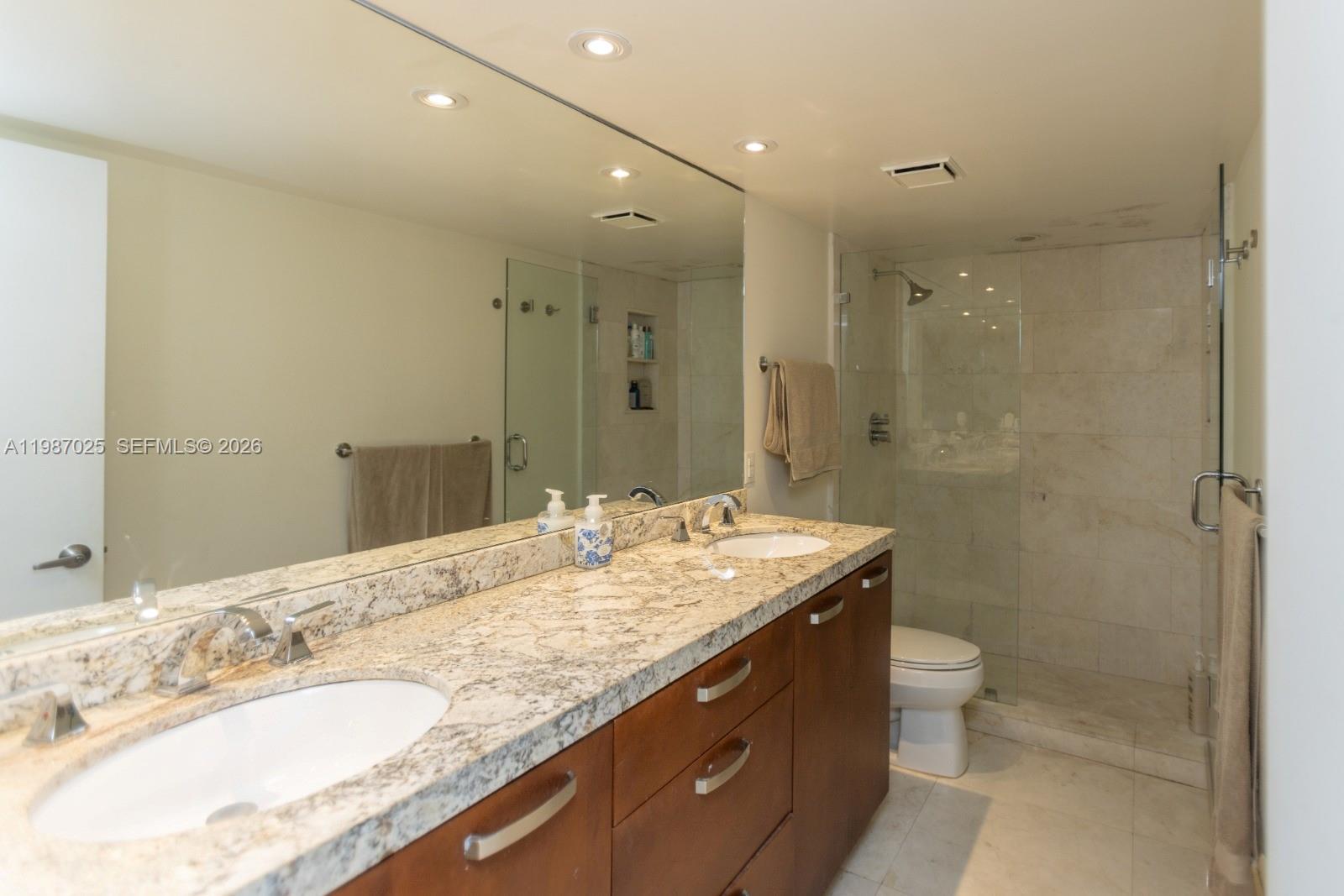 155 Ocean Ln Dr #201 Key Biscayne, FL 33149