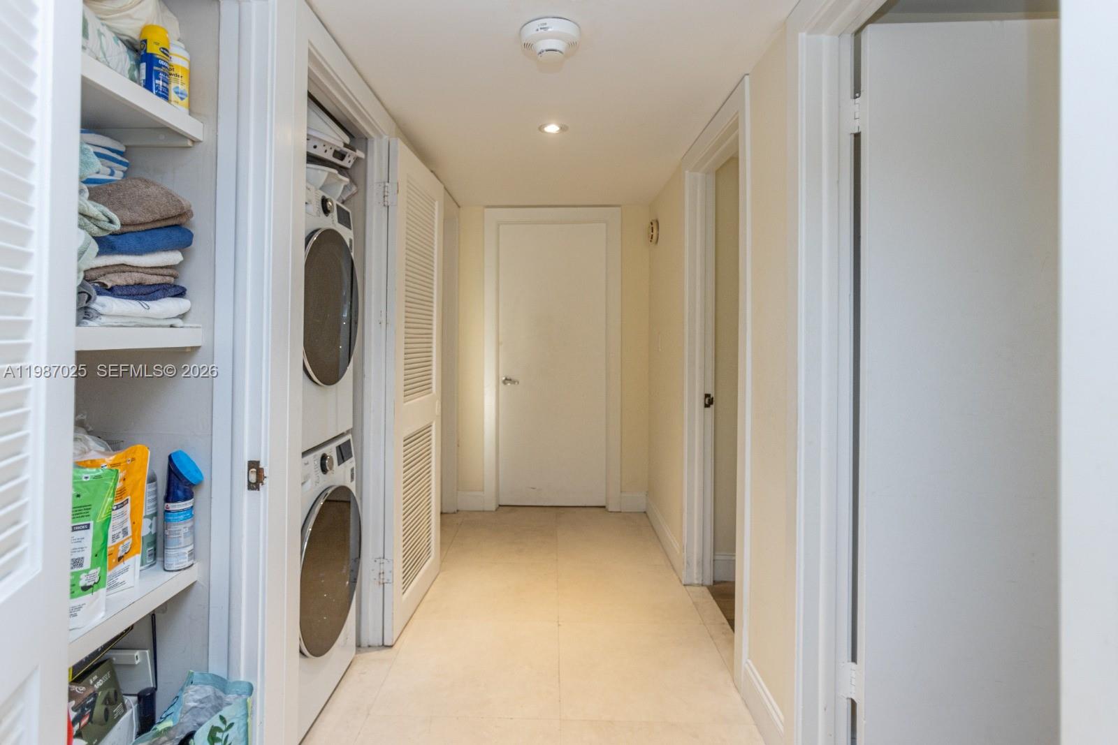 155 Ocean Ln Dr #201 Key Biscayne, FL 33149