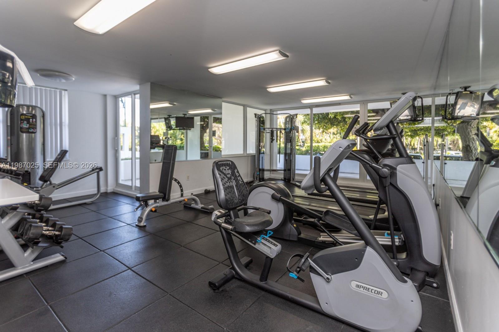 155 Ocean Ln Dr #201 Key Biscayne, FL 33149