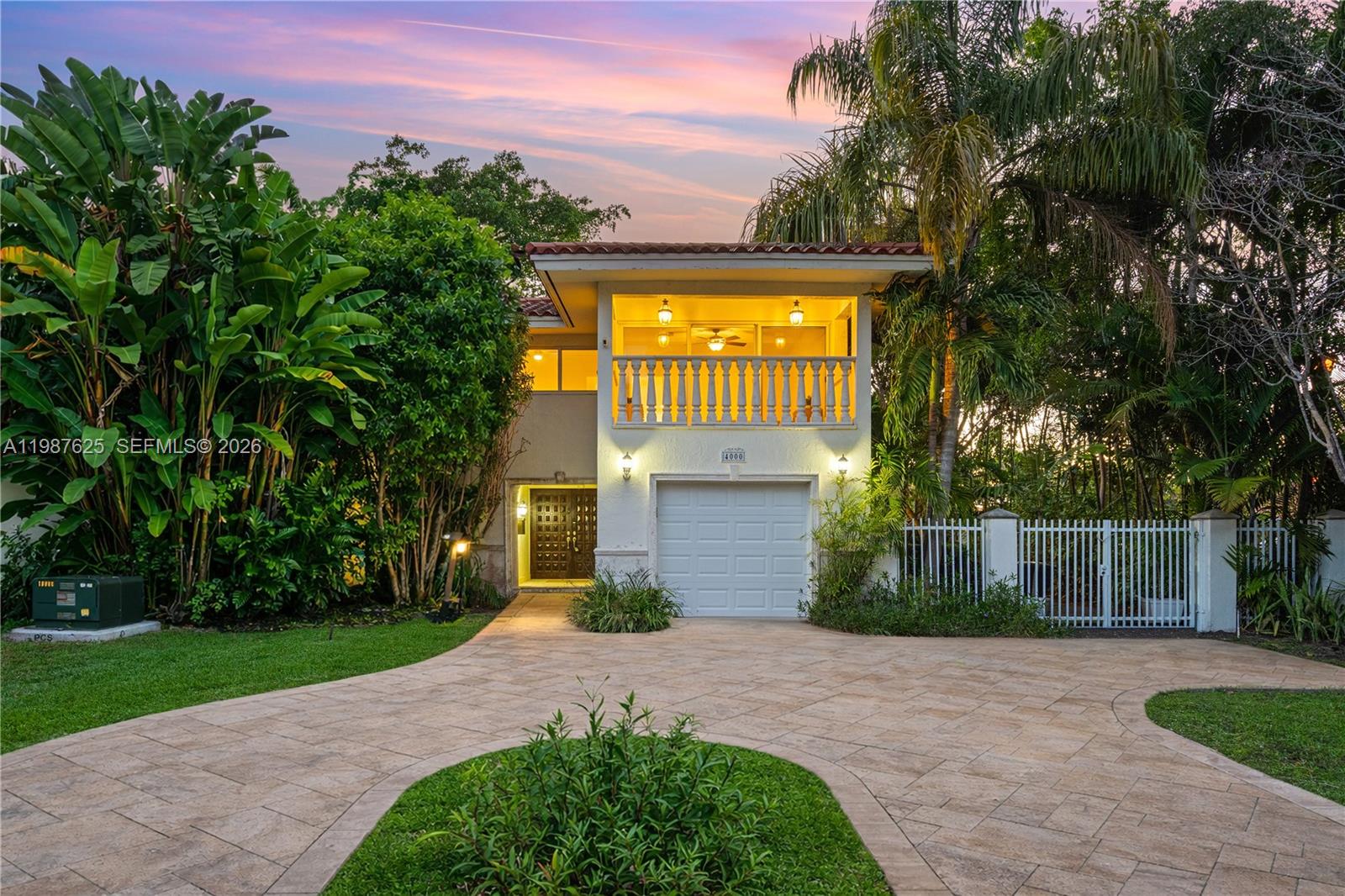 4000 Alhambra Cir Coral Gables, FL 33146