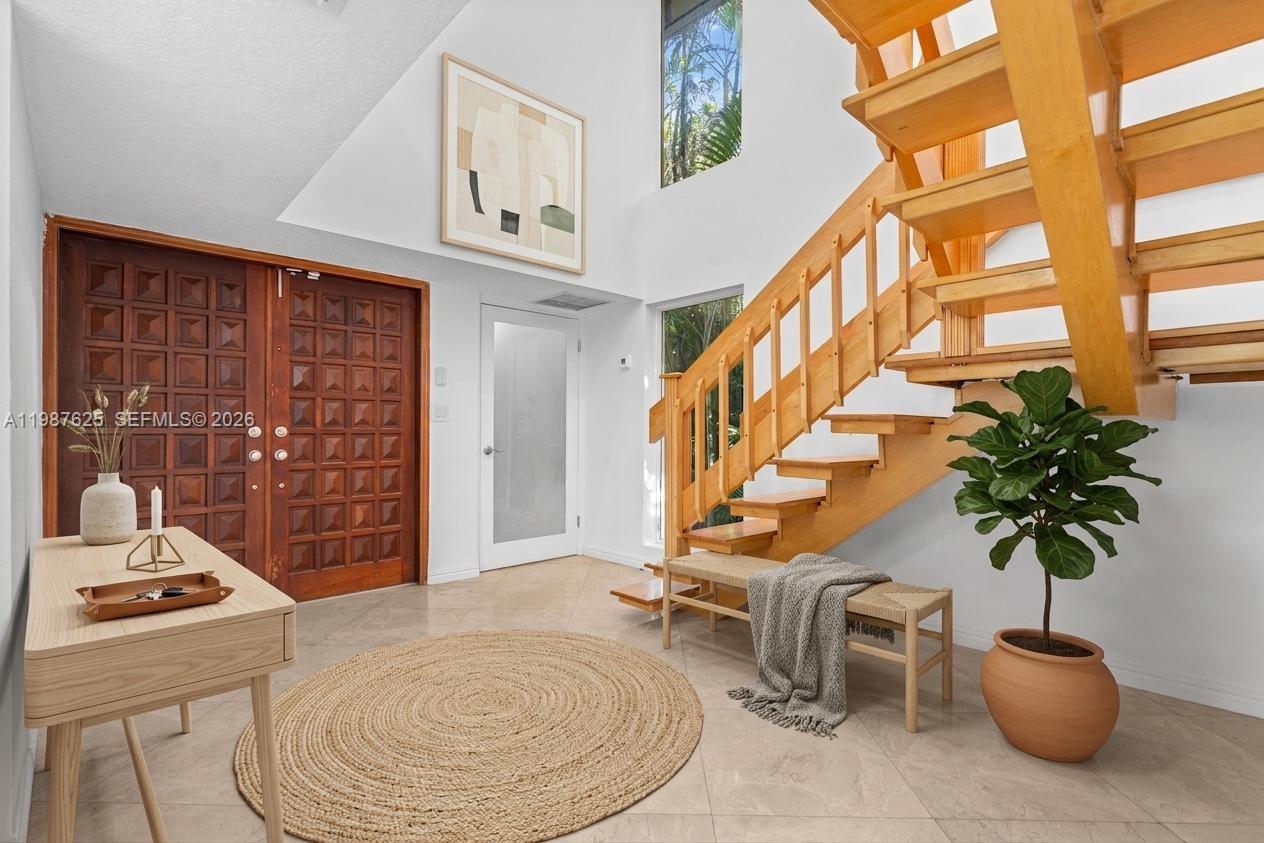 4000 Alhambra Cir Coral Gables, FL 33146