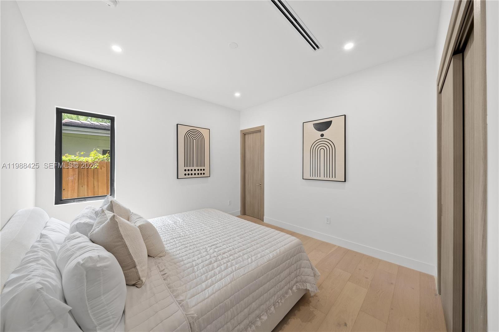 280 NW 47th St Miami, FL 33127