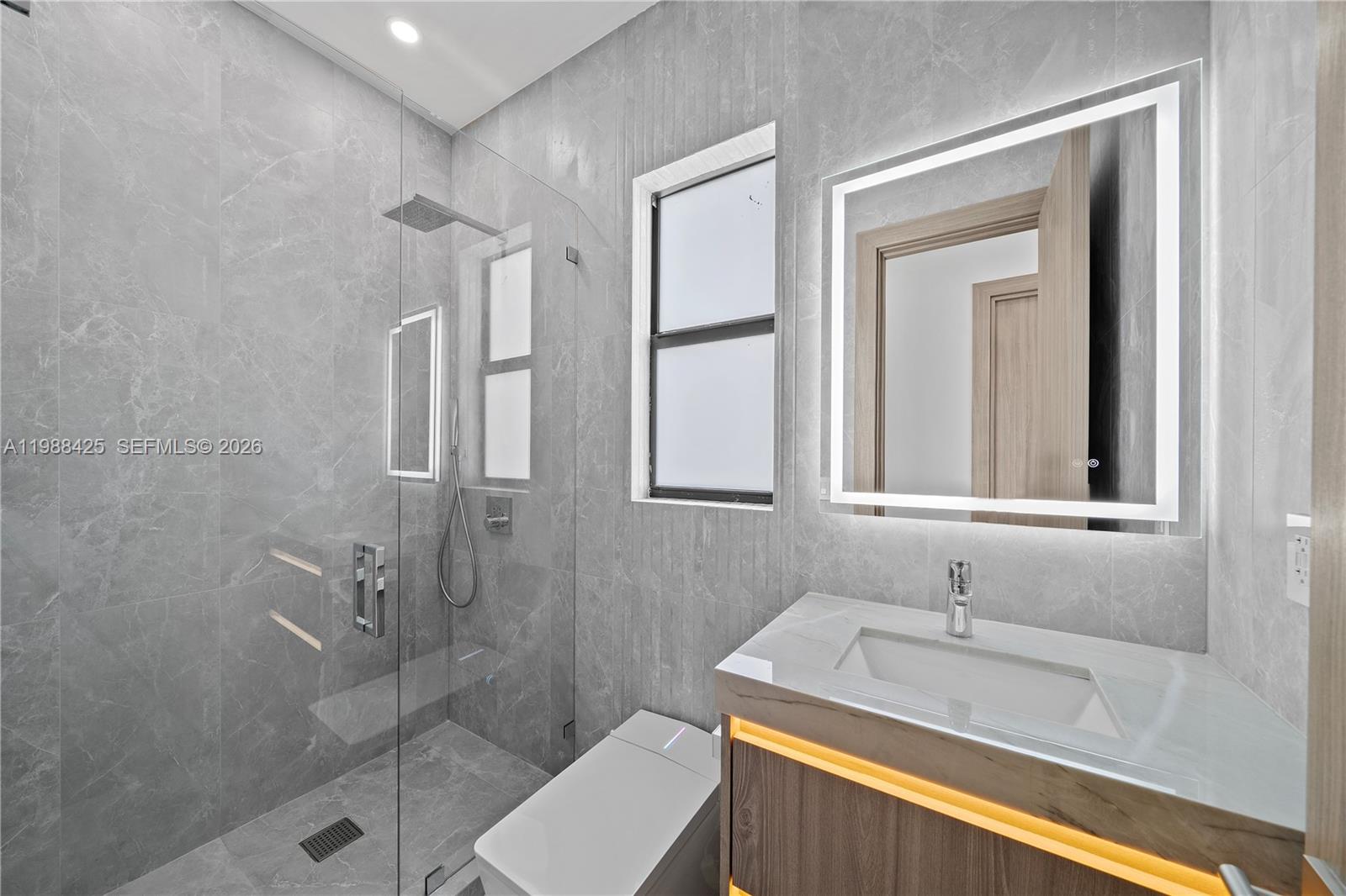 280 NW 47th St Miami, FL 33127