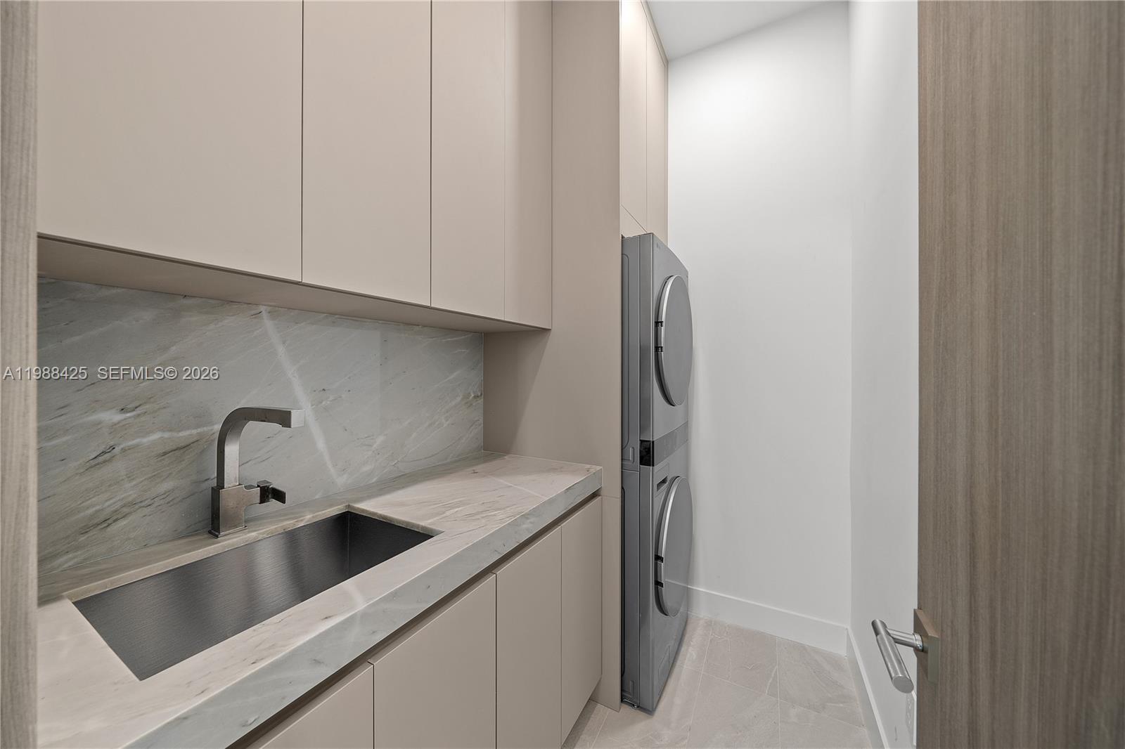 280 NW 47th St Miami, FL 33127