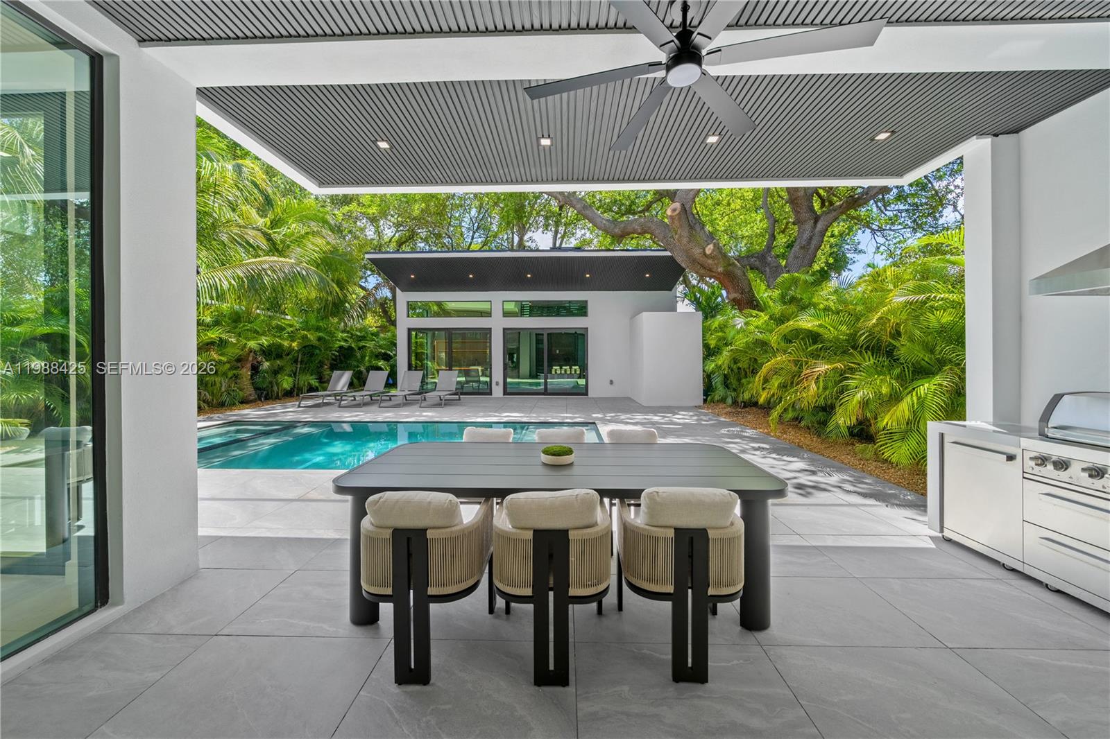 280 NW 47th St Miami, FL 33127