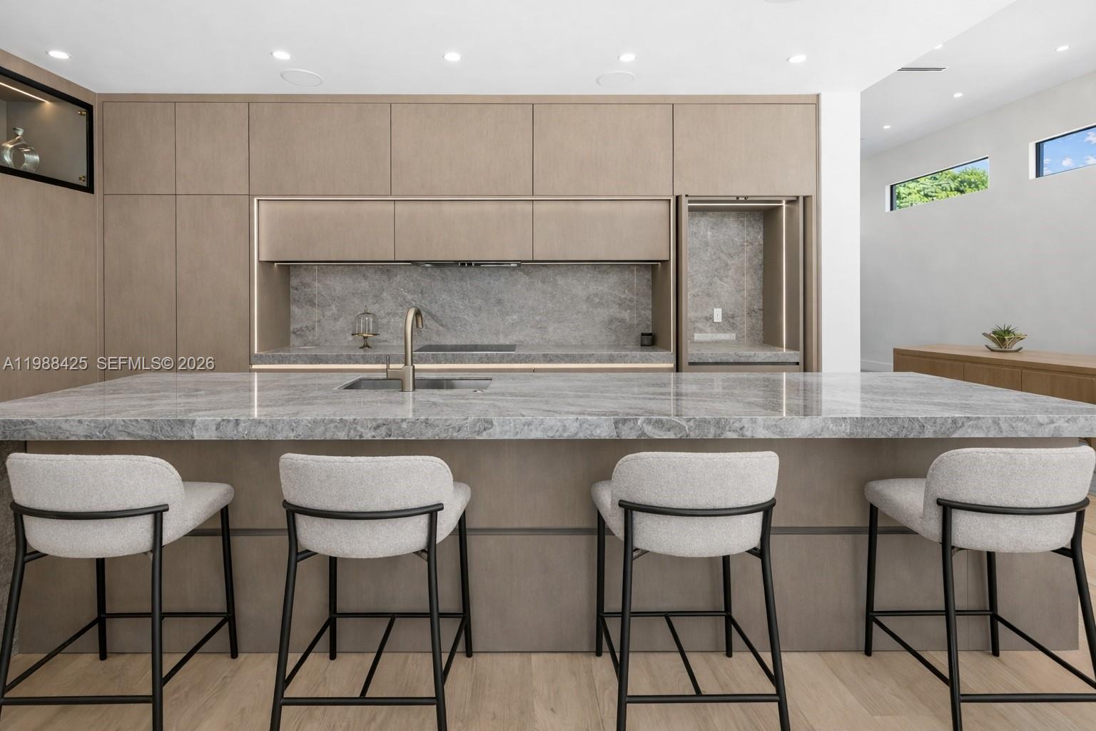 280 NW 47th St Miami, FL 33127