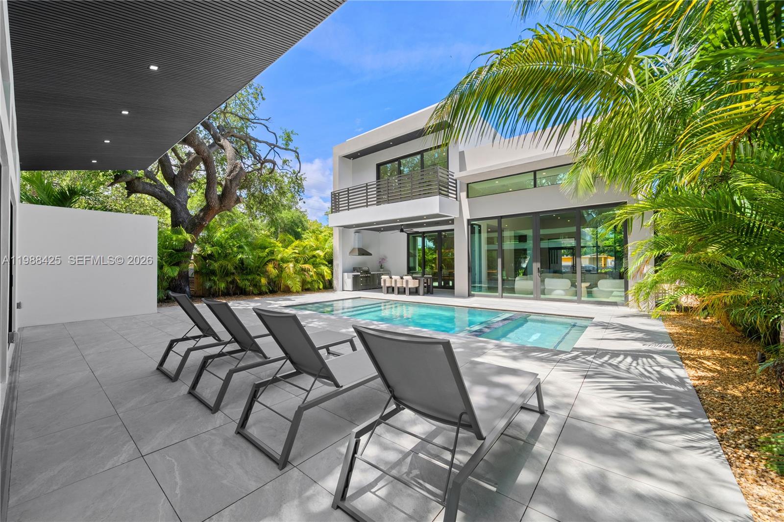 280 NW 47th St Miami, FL 33127