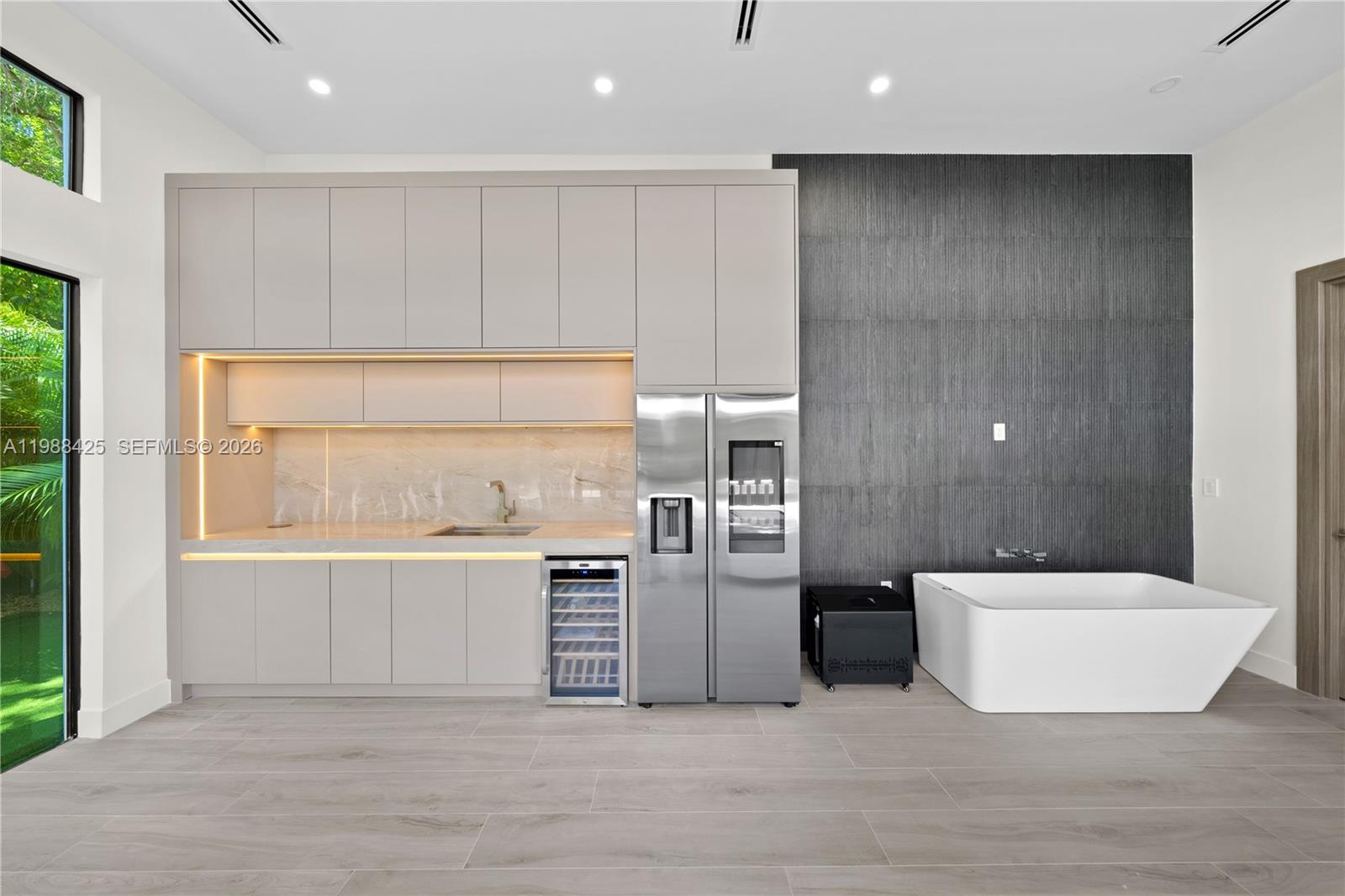 280 NW 47th St Miami, FL 33127