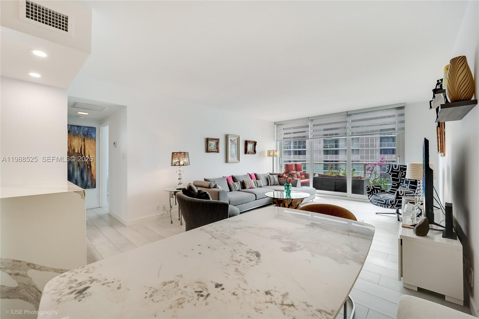 1000 West Ave #727 Miami Beach, FL 33139