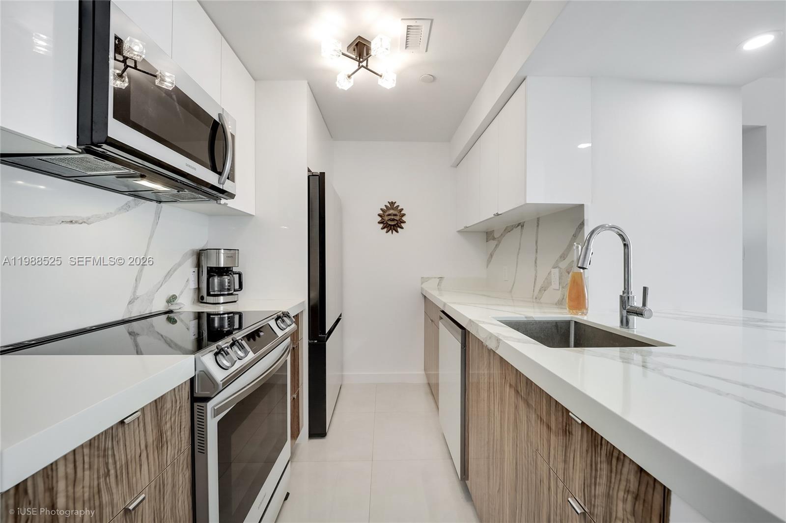 1000 West Ave #727 Miami Beach, FL 33139