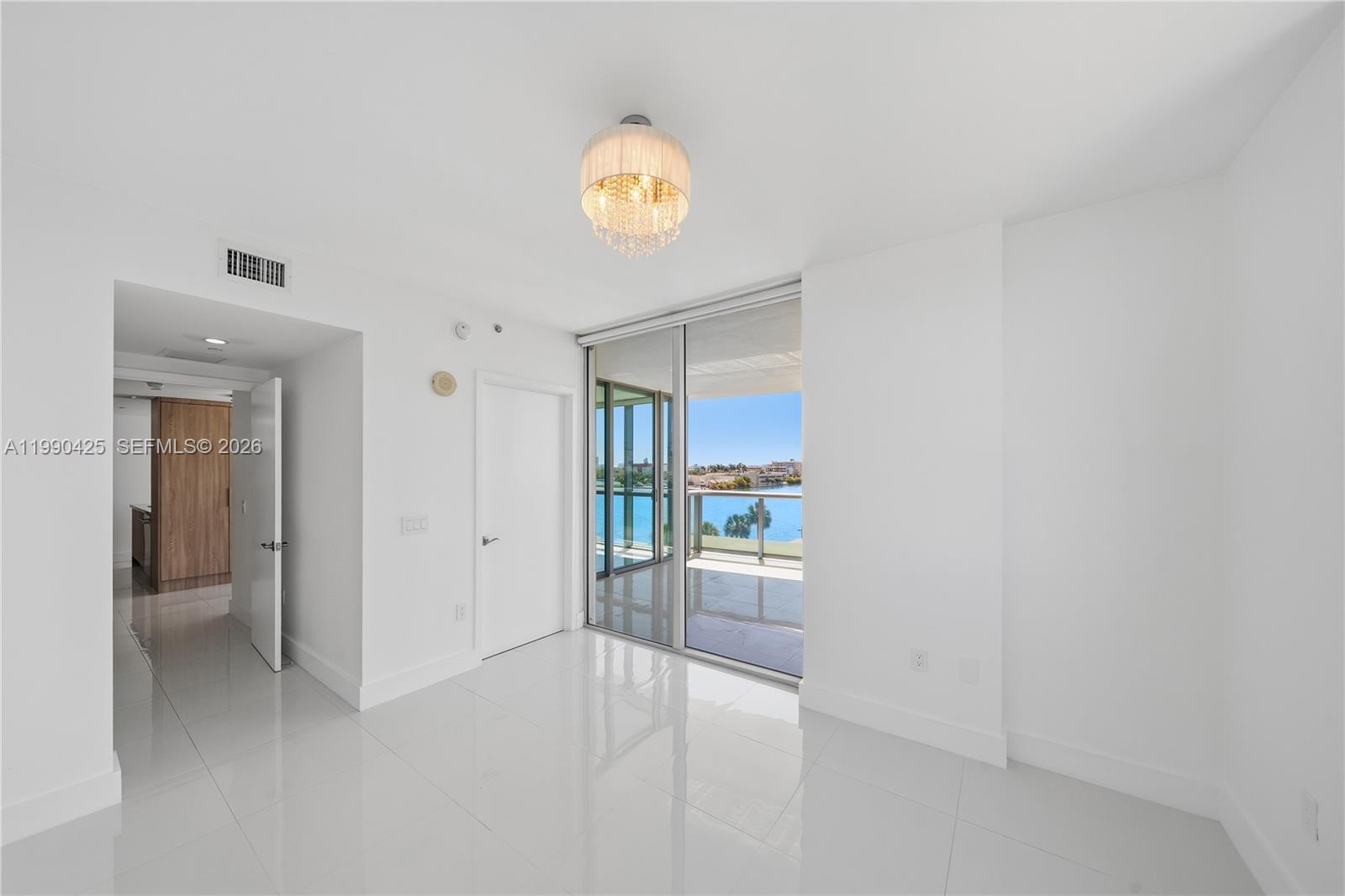 7935 East Dr #504 North Bay Village, FL 33141