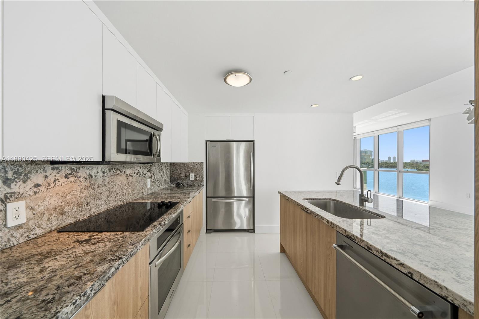 7935 East Dr #504 North Bay Village, FL 33141