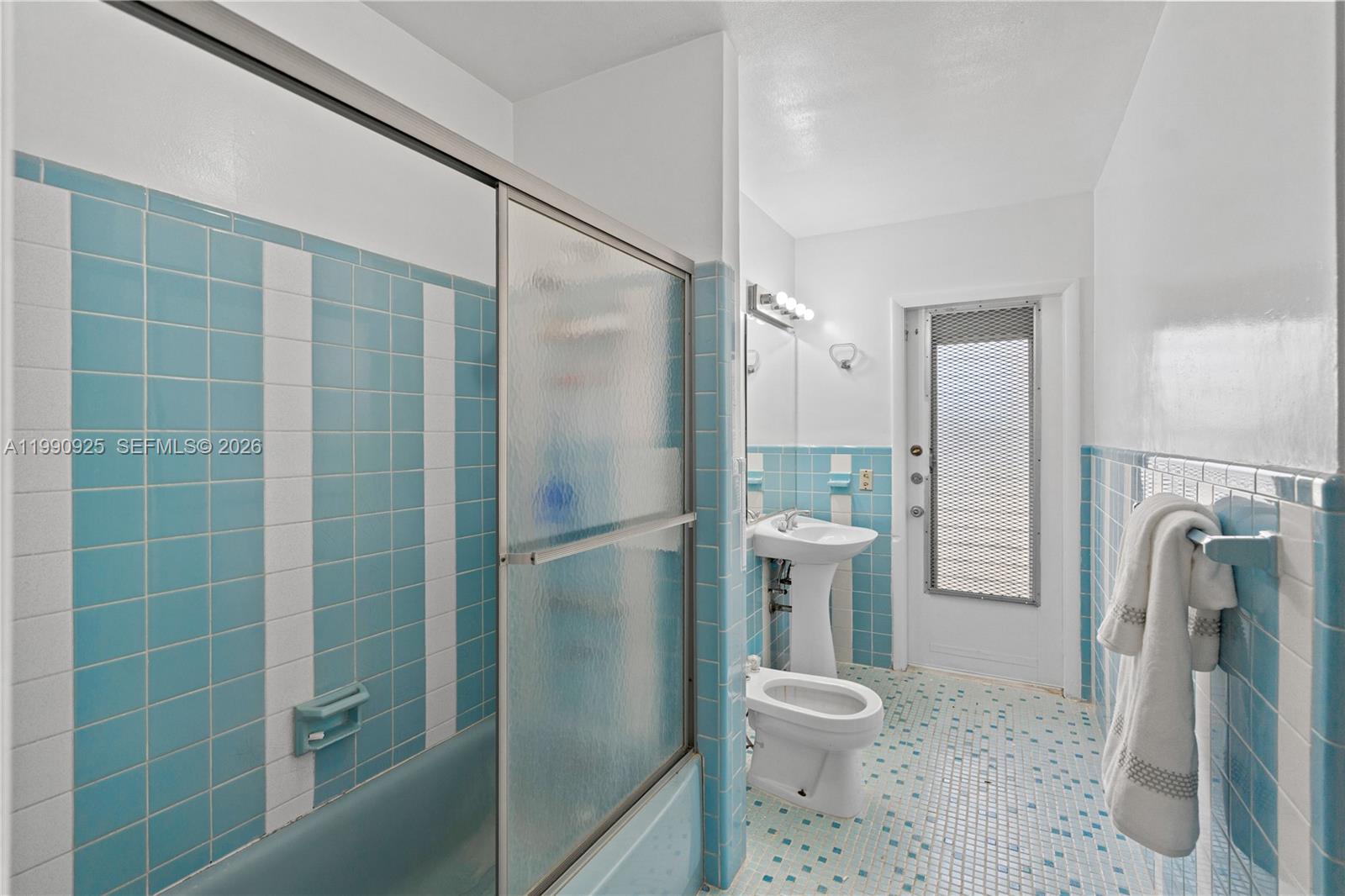 4800 SW 64th Ave Miami, FL 33155